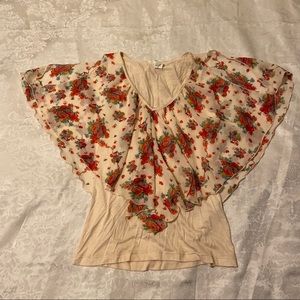 Cute flowery top
